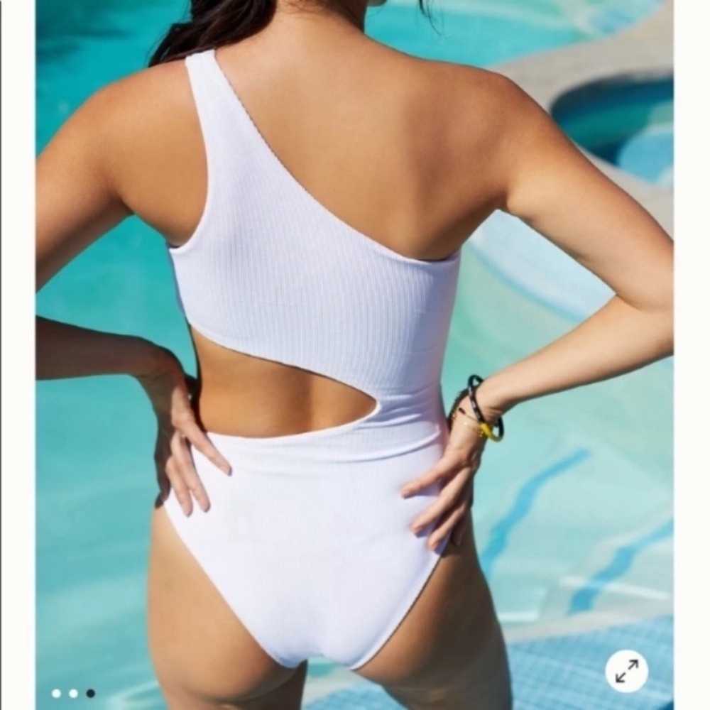 Beach Riot White One-Shoulder Ribbed One-Piece Swimsuit - Picture 10 of 14